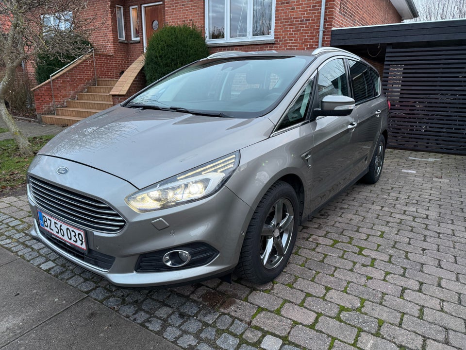 Ford S-MAX 2,0 SCTi 240 Titanium aut. 7prs 5d