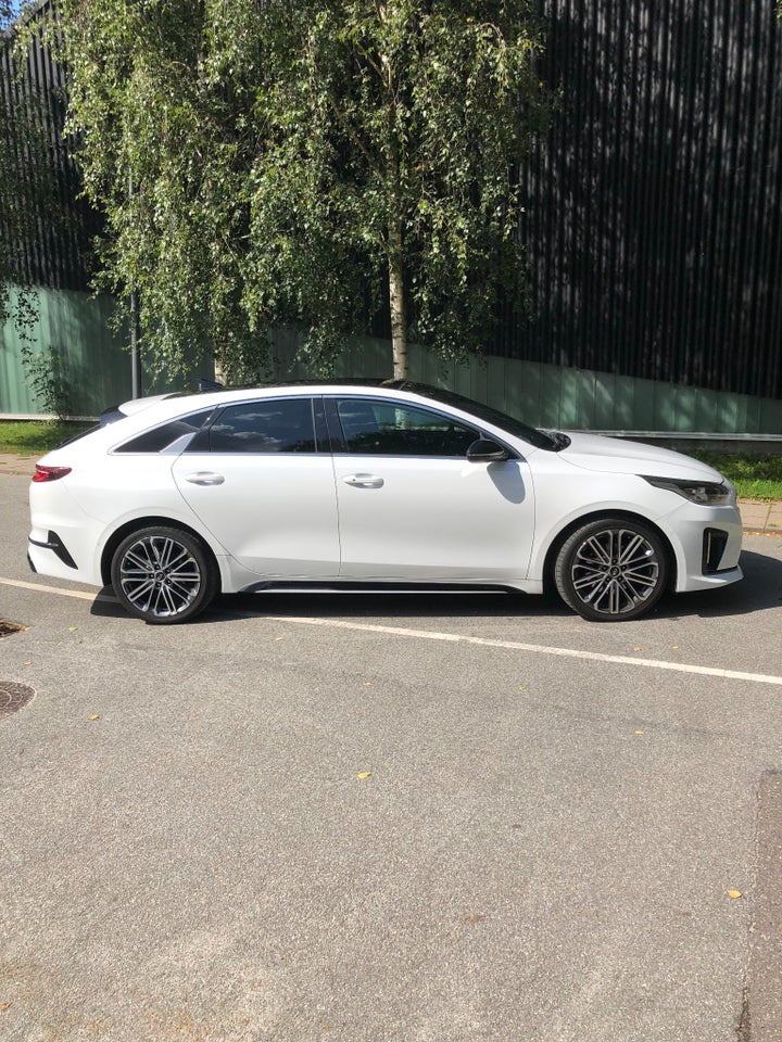 Kia ProCeed 1,4 T-GDi GT-Line DCT 5d