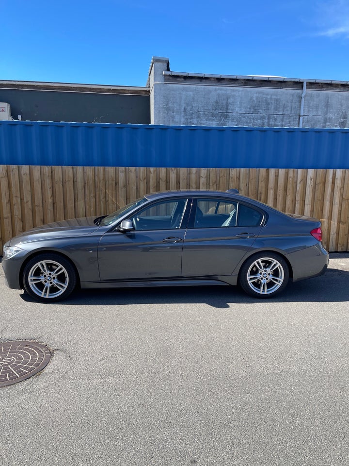 BMW 320i 2,0 M-Sport aut. 4d