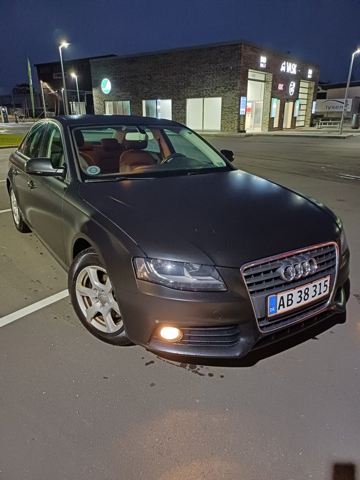 Audi A4 2,0 TDi 143 4d