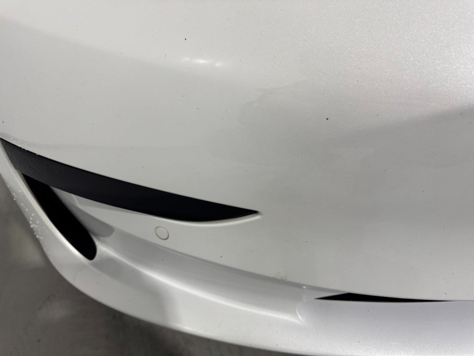 Tesla Model 3 RWD 4d