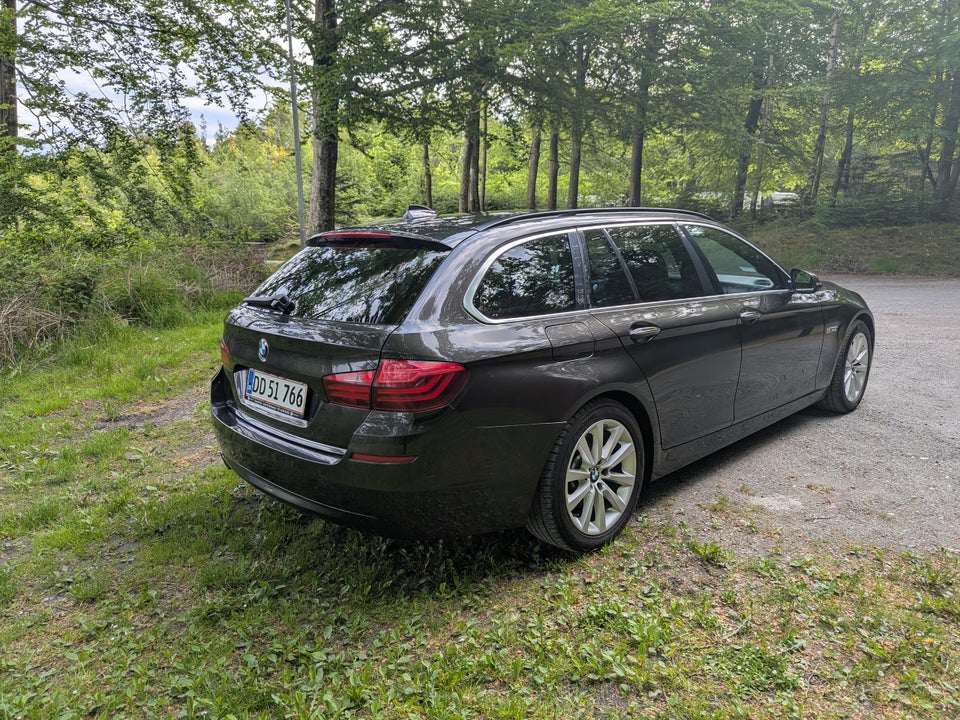 BMW 520d 2,0 Touring Luxury Line aut. 5d