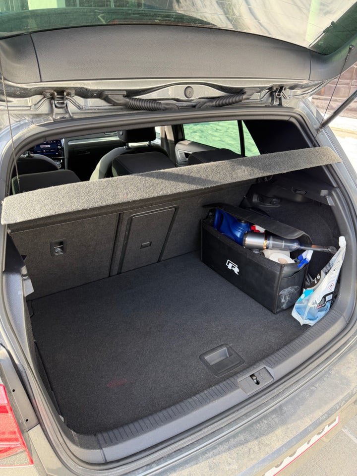 VW Golf VII 1,5 TSi 150 R-line DSG 5d