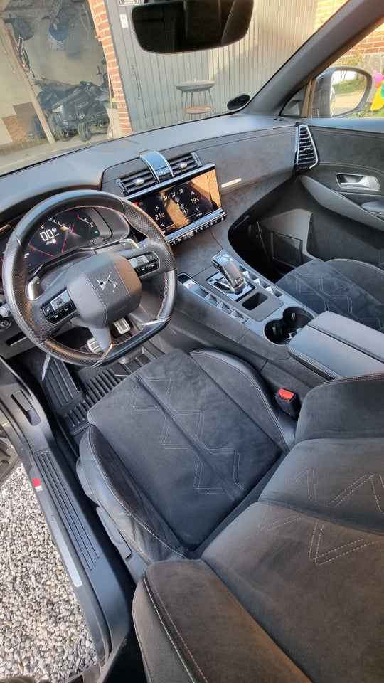 DS DS 7 CrossBack 2,0 BlueHDi 180 Performance Line EAT8 5d