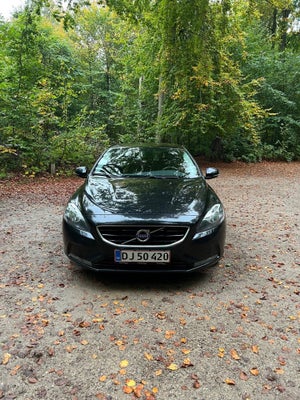 Volvo V40 1,6 D2 115 Momentum 5d