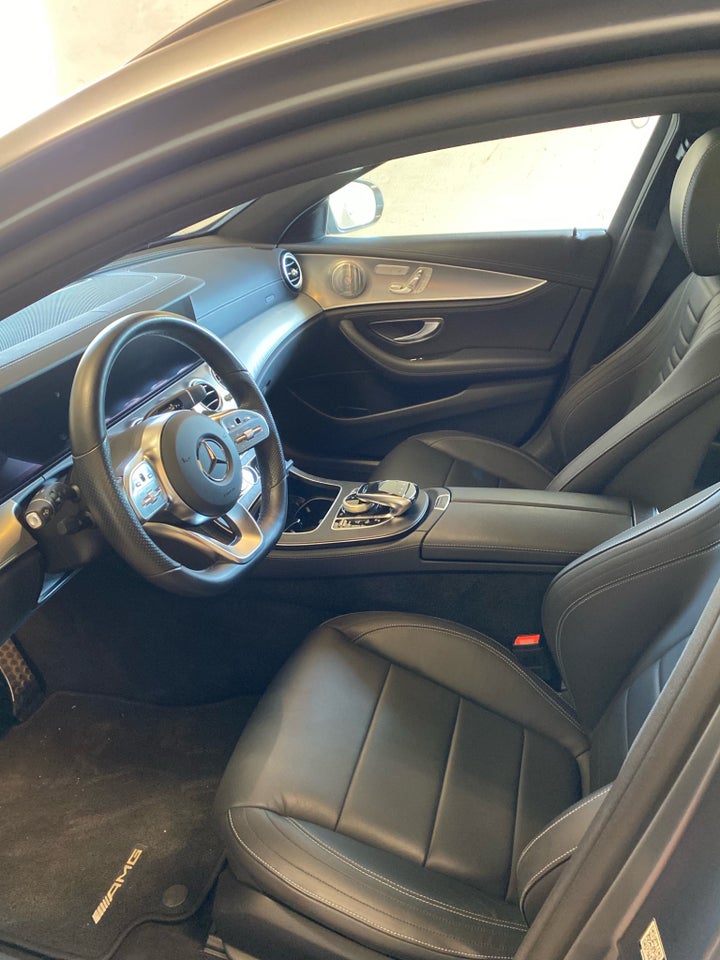 Mercedes E300 de 2,0 AMG Line Night Edition stc. aut. 5d