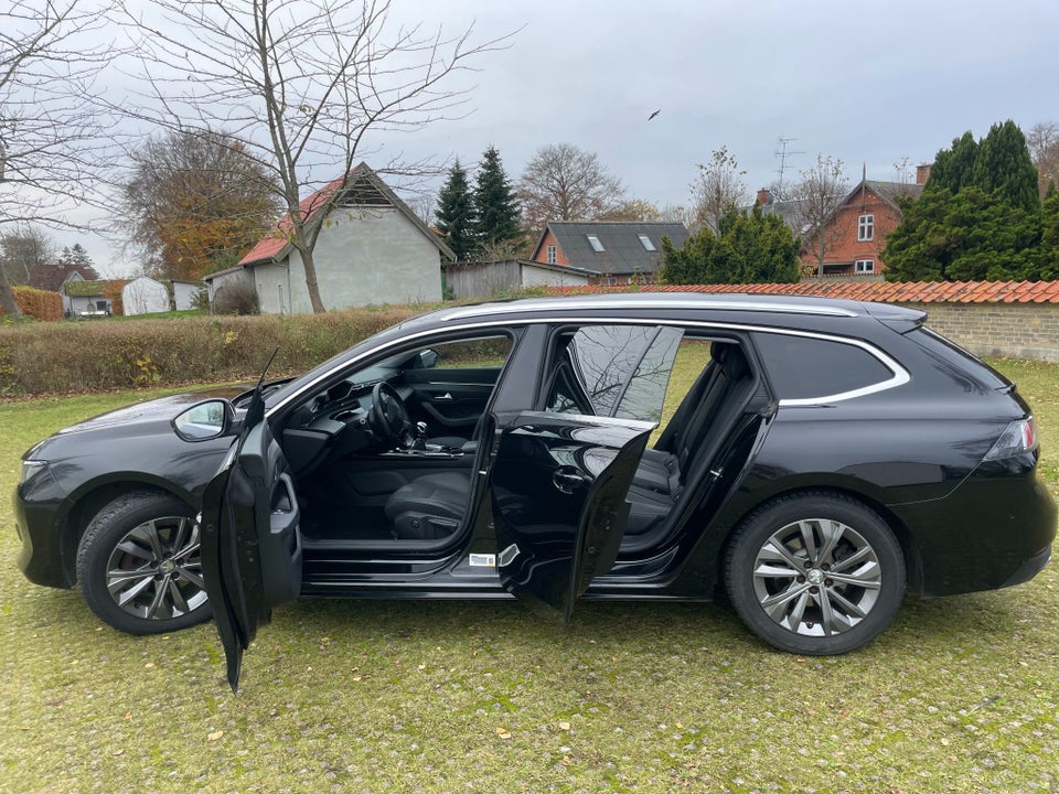 Peugeot 508 1,5 BlueHDi 130 Allure Pack SW 5d