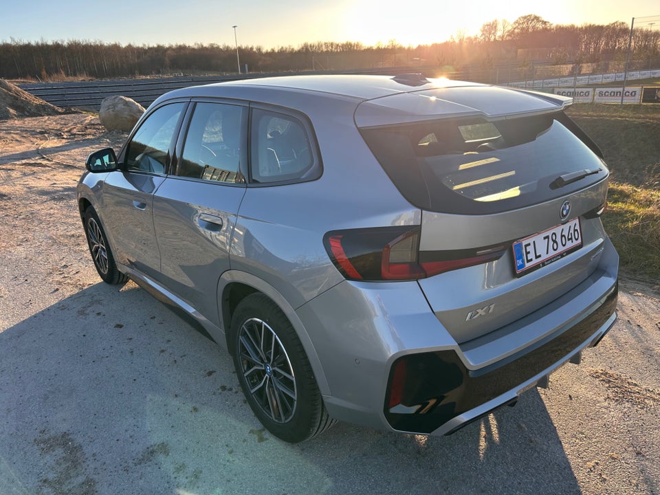 BMW iX1 eDrive20 M-Sport 5d