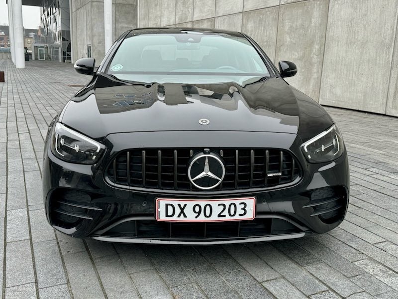 Mercedes E300 de 2,0 AMG Line aut. 4d