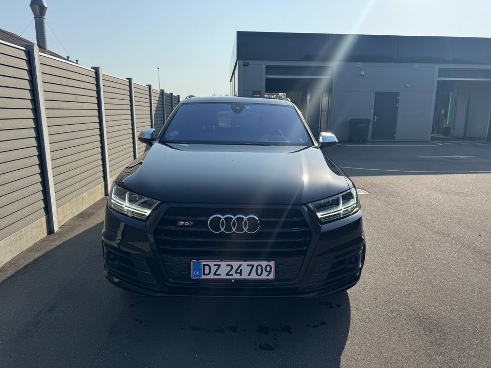 Audi SQ7 4,0 TDi quattro Tiptr. 7prs 5d