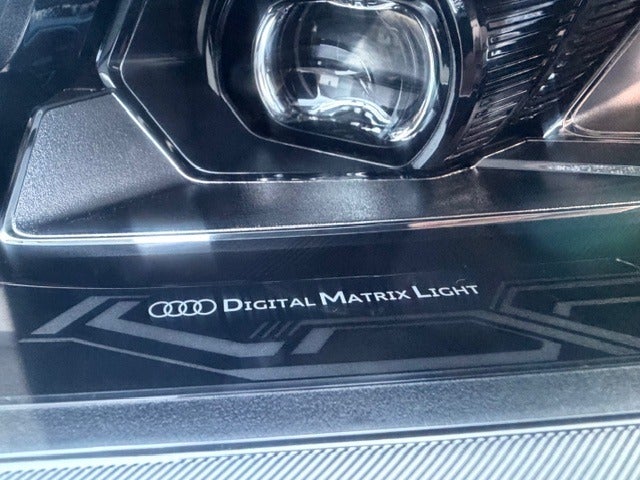 Audi e-tron 55 quattro 5d