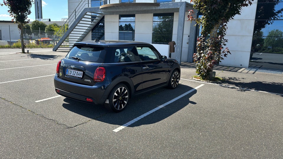 MINI Cooper SE Yours Trim 3d