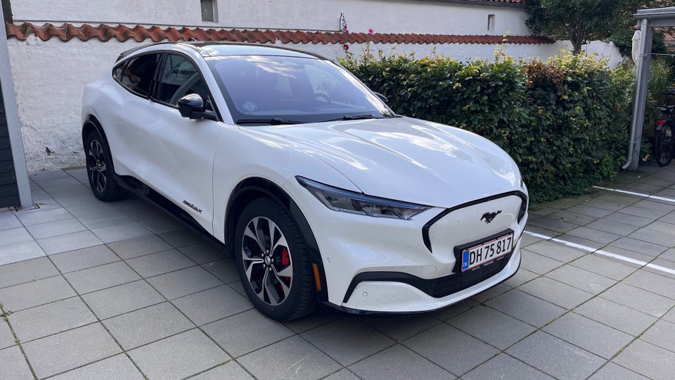 Ford Mustang Mach-E 91 Extended Range AWD 5d