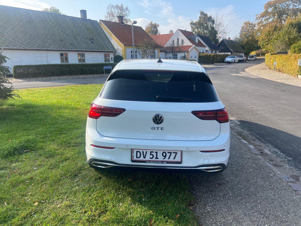 VW Golf VIII 1,4 GTE DSG 5d