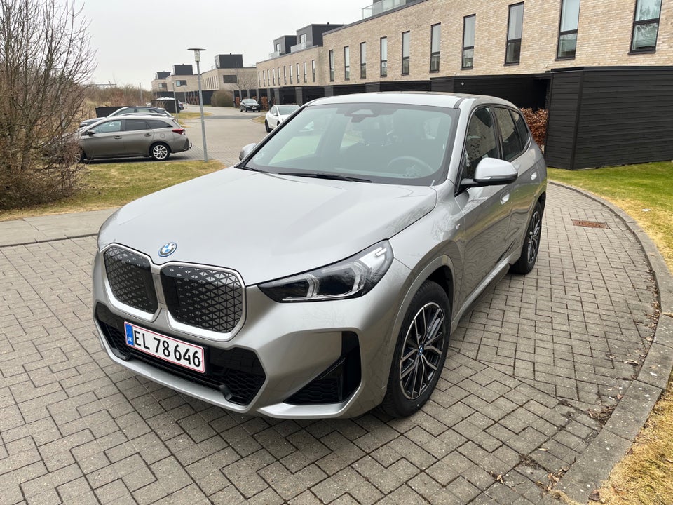 BMW iX1 eDrive20 M-Sport 5d