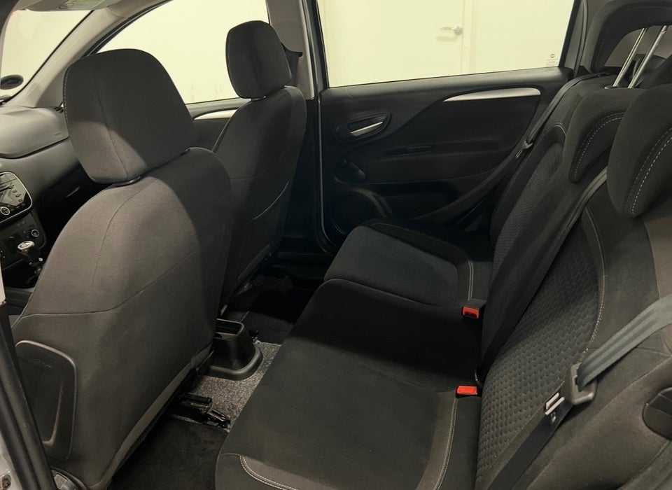 Fiat Punto 0,9 TwinAir 100 Lounge 5d