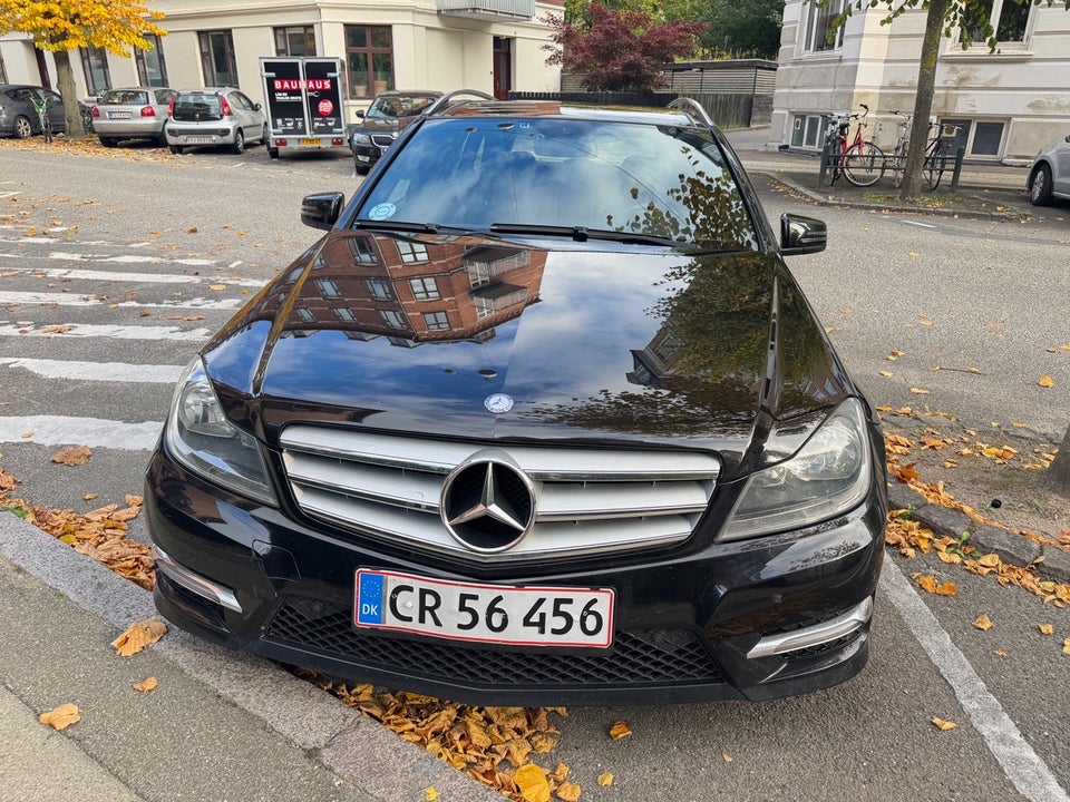 Mercedes C220 2,2 CDi Avantgarde stc. aut. BE 5d