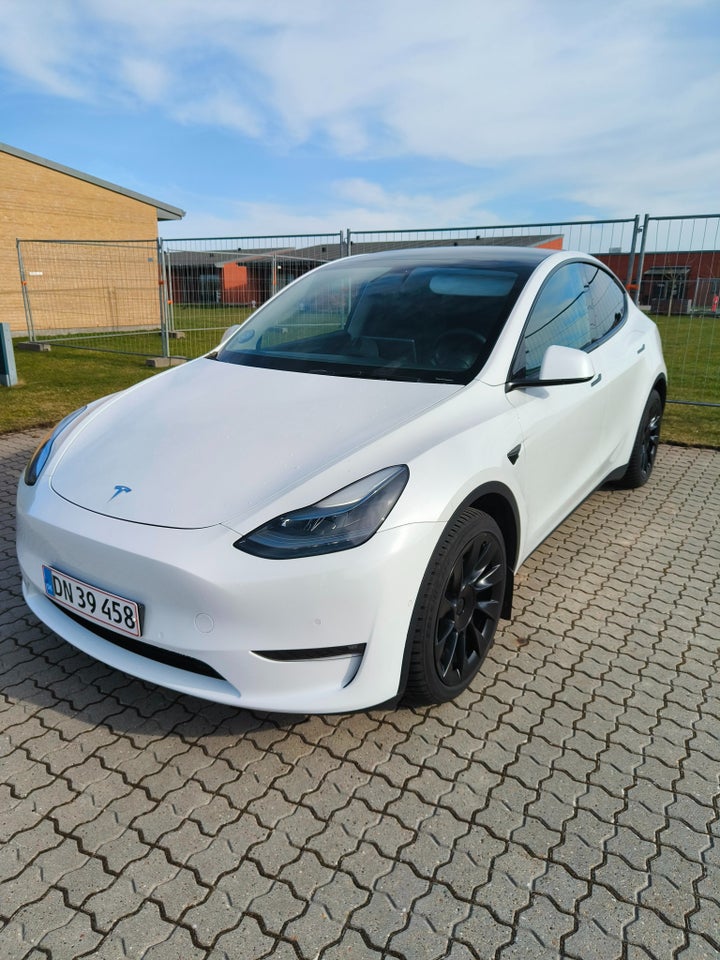 Tesla Model Y Long Range AWD 5d