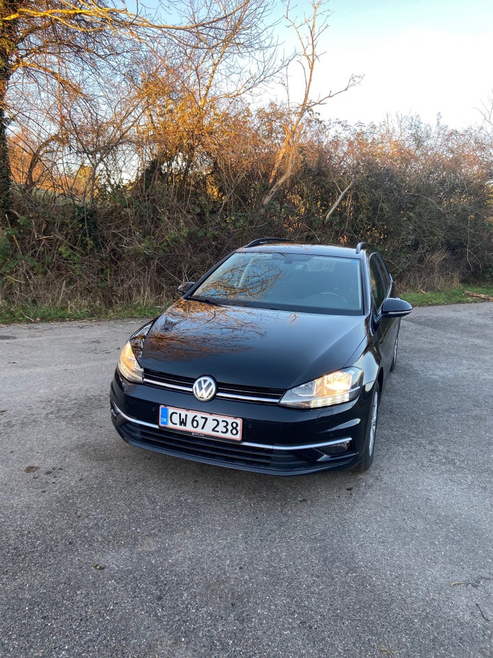 VW Golf VII 1,4 TSi 125 Comfortline Variant DSG 5d