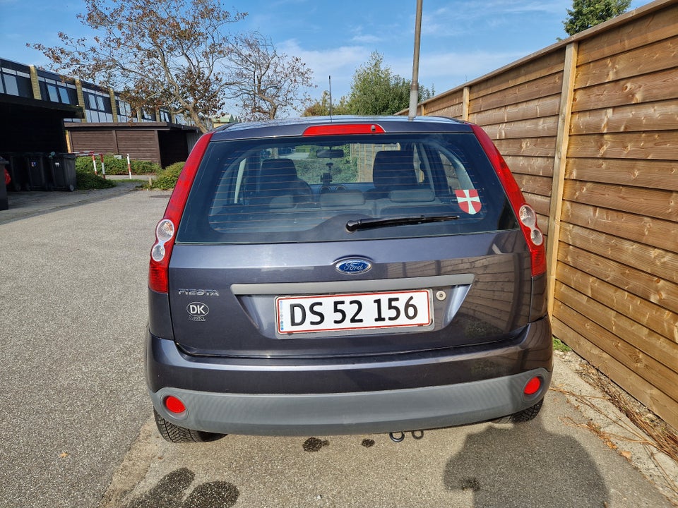 Ford Fiesta 1,4 Steel 5d