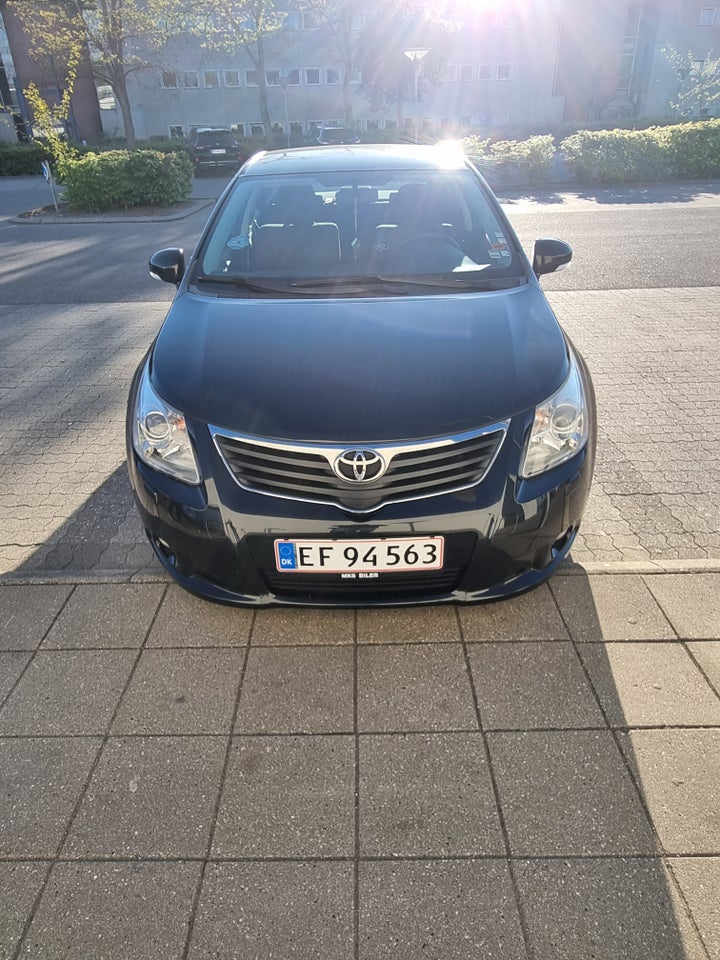 Toyota Avensis 1,6 VVT-i T1 4d