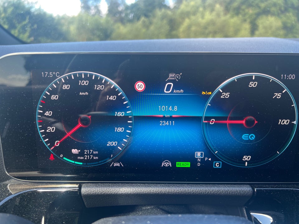 Mercedes EQA250 Progressive 5d