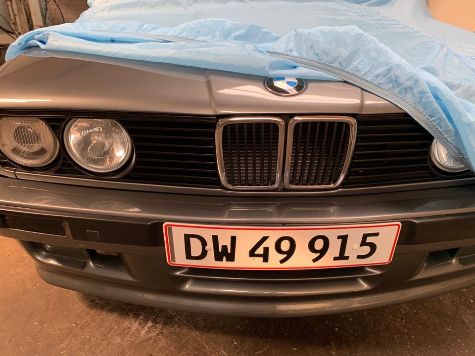 BMW 325i 2,5  2d