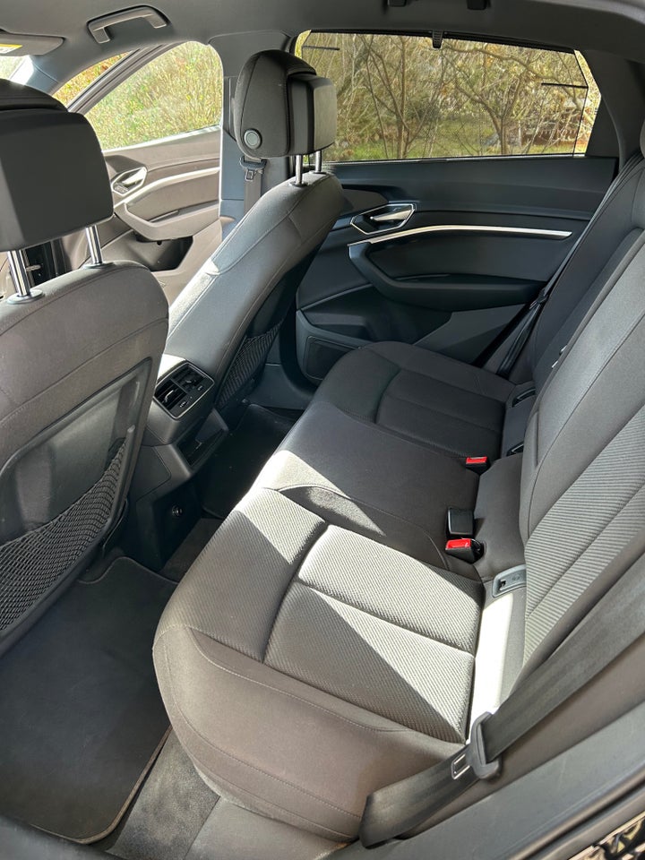 Audi e-tron 50 S-line Prestige Sportback quattro 5d
