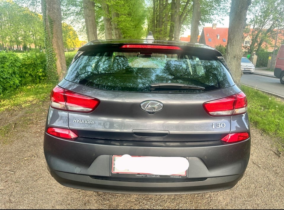 Hyundai i30 1,4 T-GDi Premium DCT 5d
