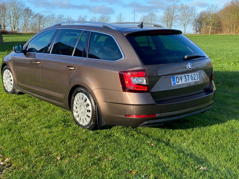 Skoda Octavia 1,5 TSi 150 Ambition Combi DSG 5d