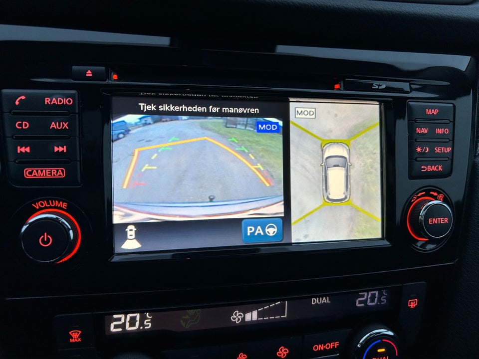 Nissan X-Trail 1,6 dCi 130 N-Connecta 7prs 5d