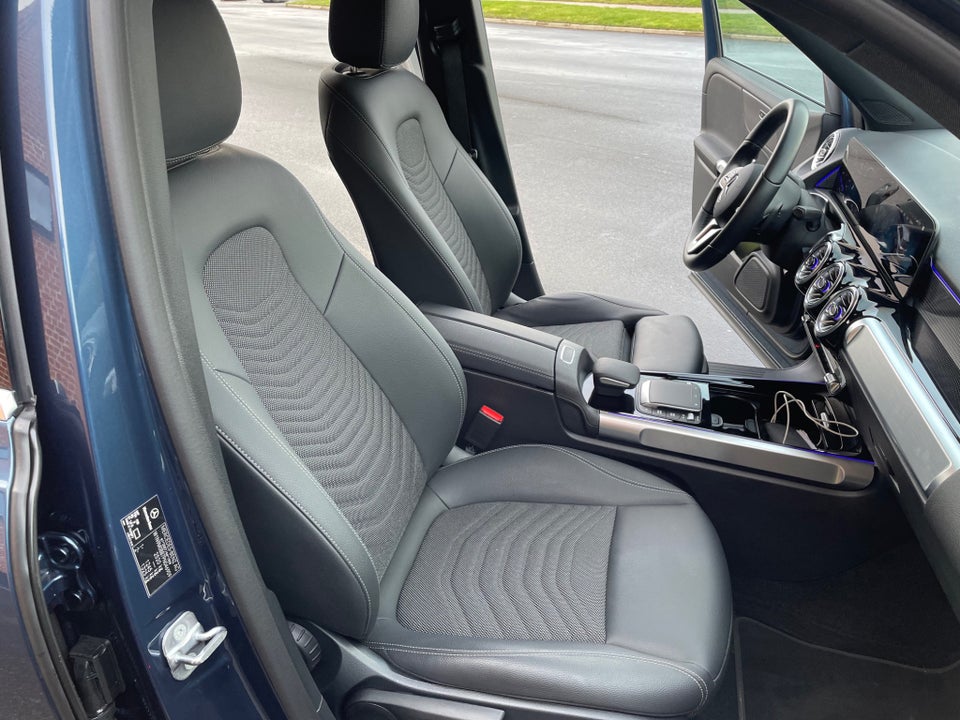 Mercedes EQA250 Progressive 5d