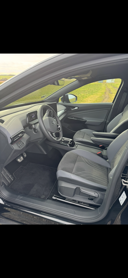 VW ID.4 77 Pro Style+ 5d