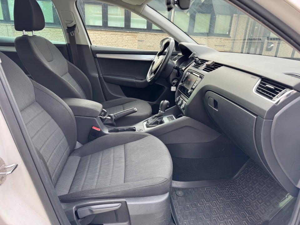 Skoda Octavia 1,4 TSi 150 Ambition DSG 5d