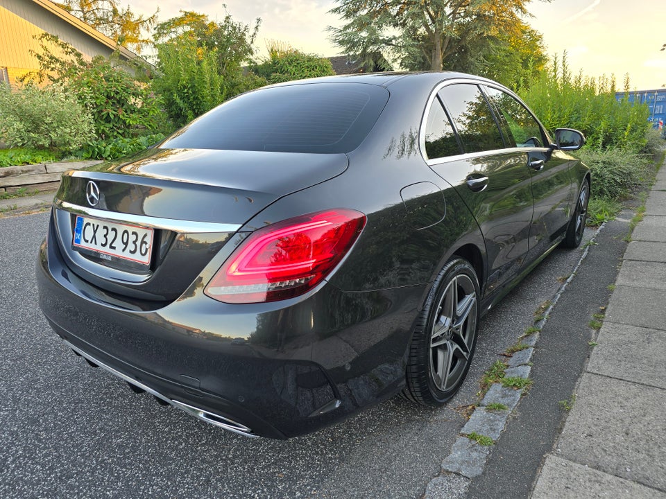 Mercedes C220 d 2,0 AMG Line aut. 4d