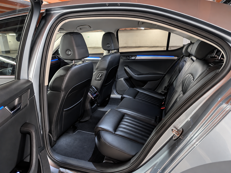 Skoda Superb 1,5 TSi 150 Active DSG 5d