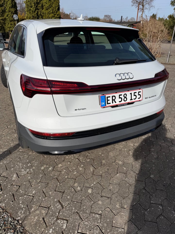 Audi e-tron 50 quattro 5d