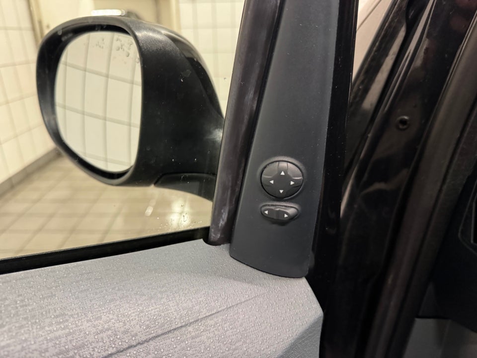 Ford Ka 1,2 Titanium 3d