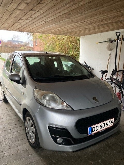Peugeot 107 1,0  5d