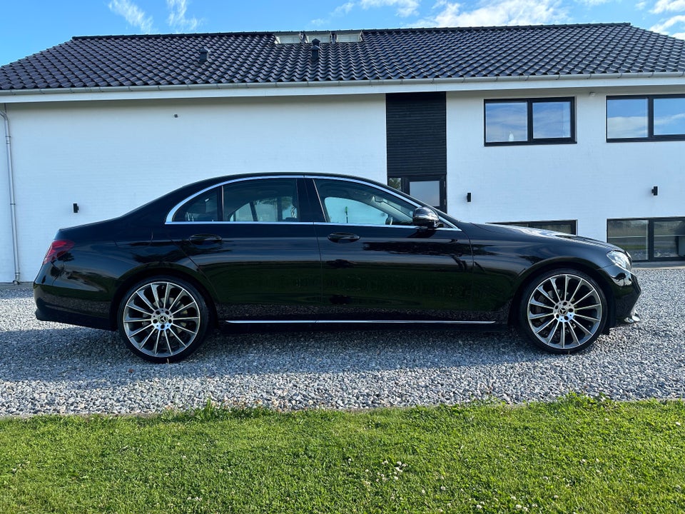 Mercedes E220 d 2,0 AMG Line aut. 4d