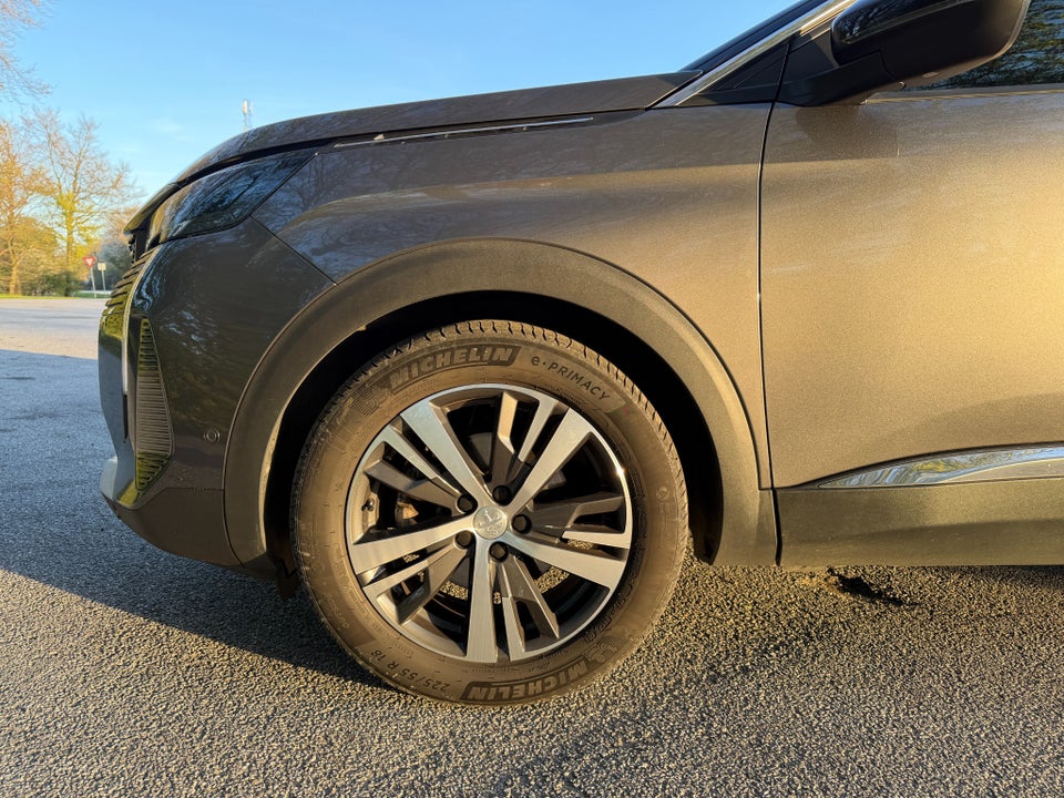 Peugeot 5008 1,5 BlueHDi 130 Allure Pack EAT8 7prs 5d
