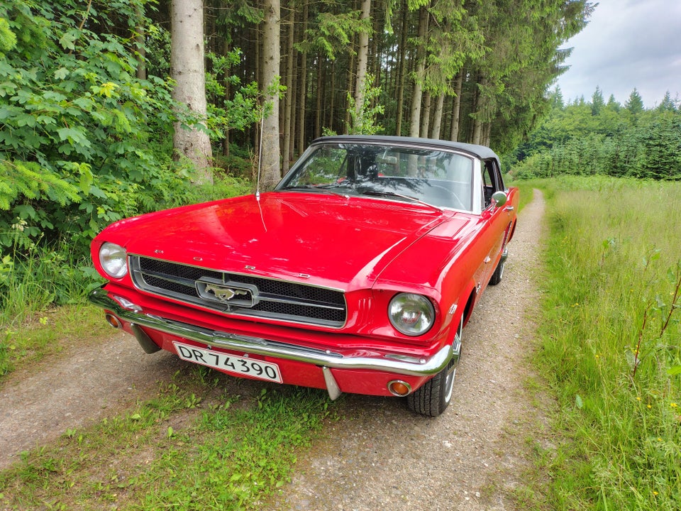 Ford Mustang 4,7 V8 Cabriolet 2d