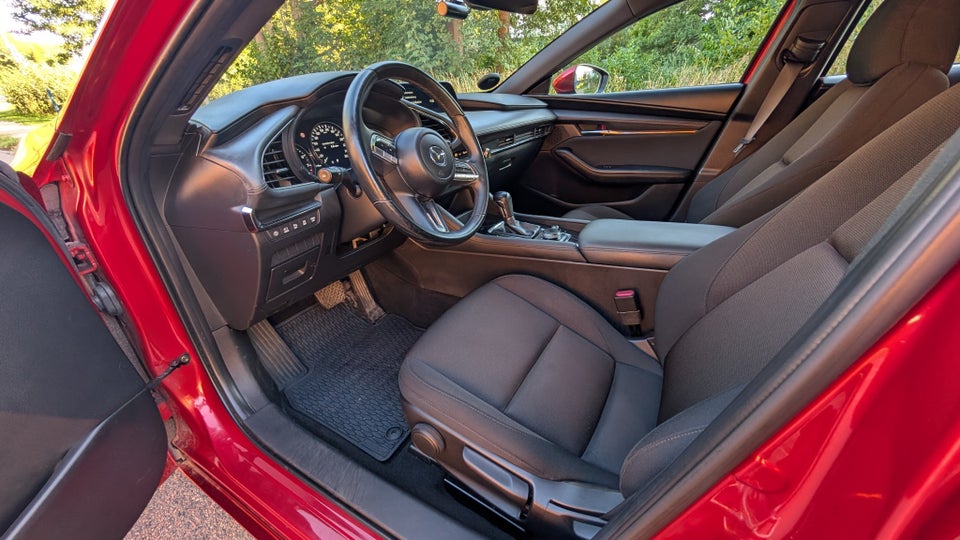 Mazda 3 2,0 SkyActiv-G 122 Sky Tech aut. 5d