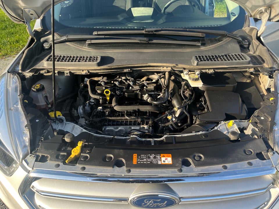 Ford Kuga 1,5 SCTi 176 Titanium aut. AWD 5d