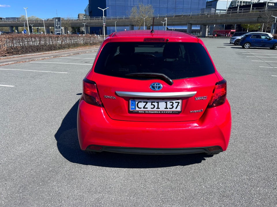 Toyota Yaris 1,5 Hybrid H2 e-CVT 5d