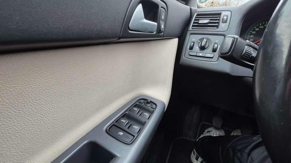 Volvo V50 1,6 D2 115 Open Air 5d