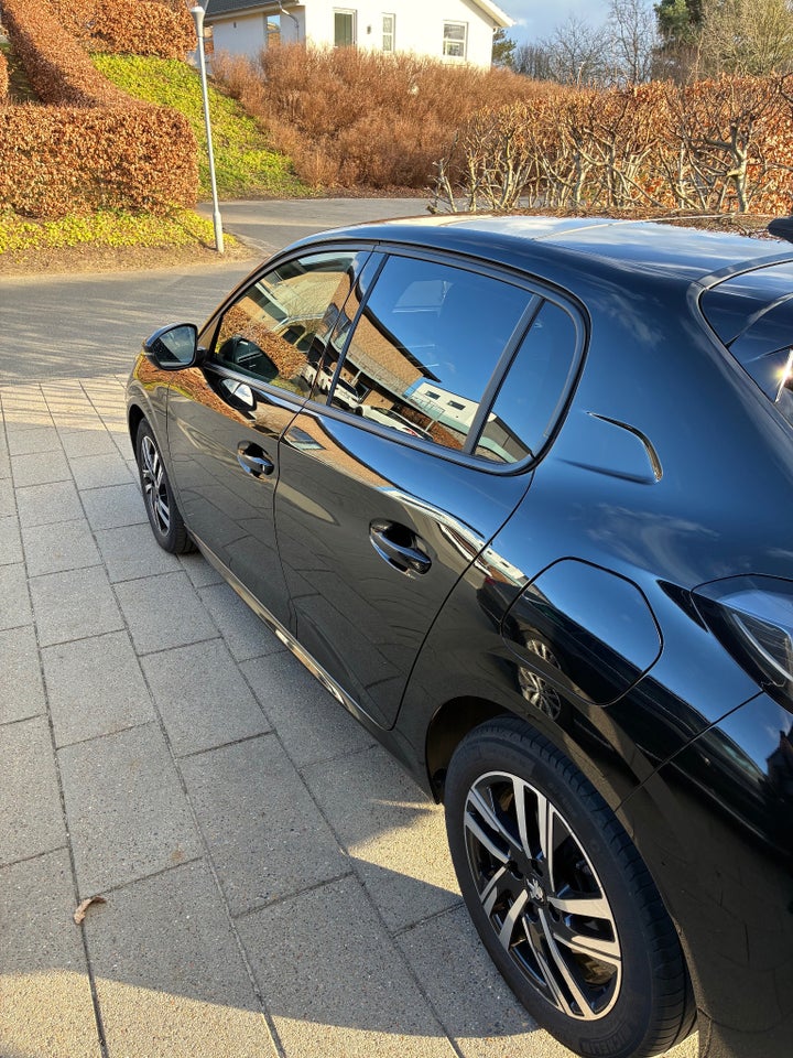 Peugeot 208 1,5 BlueHDi 100 Edition:210+ 5d