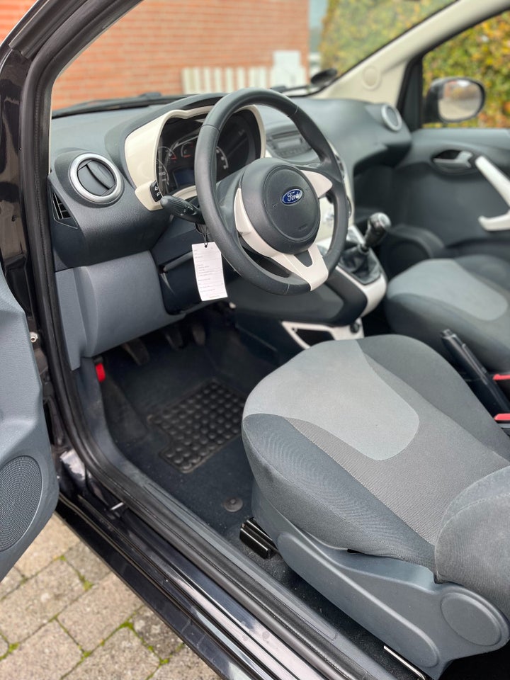 Ford Ka 1,2 Titanium 3d