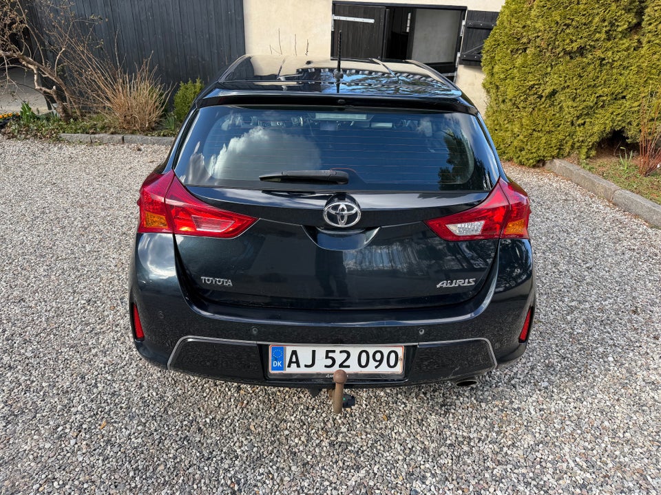 Toyota Auris 1,6 T2 5d