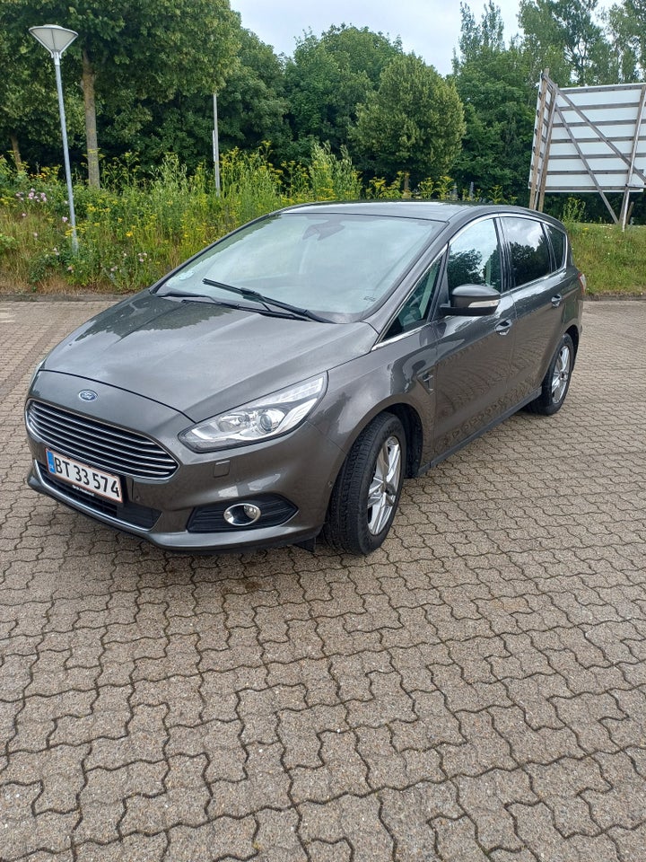 Ford S-MAX 1,5 SCTi 160 Titanium 5d